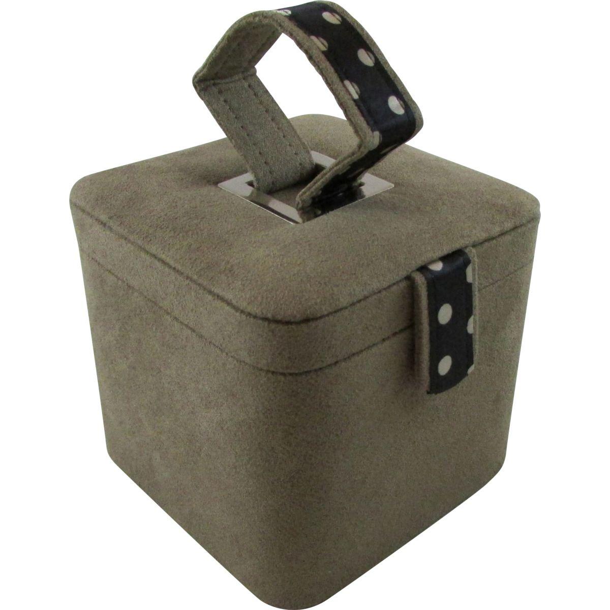 Creative boite bijoux ovale beige petit - 20% de remise immédiate avec le code : top20 (photo) Creative boite bijoux ovale beige petit - 20% de remise immédiate avec le code : top20 (photo)