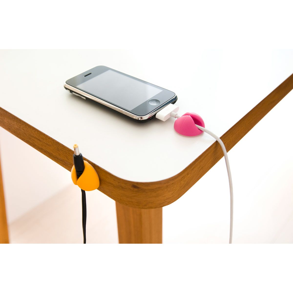 Serre-c�ble bluelounge cabledrop couleurs vives pack de 6 (photo) Serre-c�ble bluelounge cabledrop couleurs vives pack de 6 (photo)