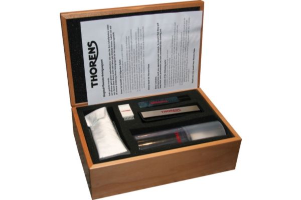 Acc. thorens kit de nettoyage platine vi - livraison offerte : code livpremium (photo) Acc. thorens kit de nettoyage platine vi - livraison offerte : code livpremium (photo)